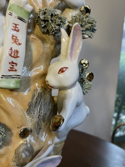 ตุ๊กตาเซรามิก กระต่ายเก็บผลไม้เงินผลไม้ทอง