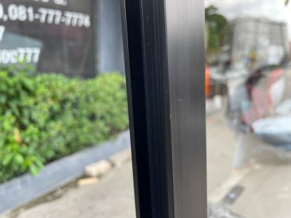 บานประตูกระจกใส 60×148 cm. โครงอลูมิเนียม สีดำ