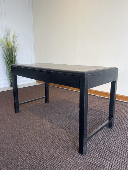 โต๊ะทำงาน 3 ลิ้นชัก ท็อปและโครงขาไม้ MDF สีดำ