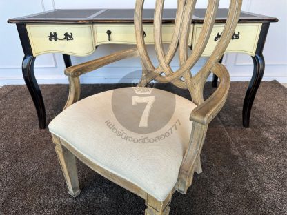 23.โต๊ะทำงานไม้จริง 3 ลิ้นชัก ท็อปบุหนัง พร้อมเก้าอี้ไม้เบาะผ้าสีขาว งานดีไซน์