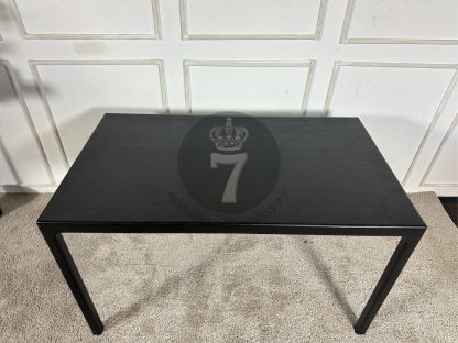28.โต๊ะทานข้าวท็อปไม้จริงสีดำ 4 ที่นั่ง แบรนด์ ModernForm