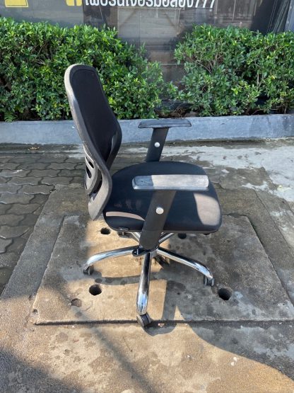 เก้าอี้สำนักงาน แบรนด์ Perfect เบาะผ้าสีดำ