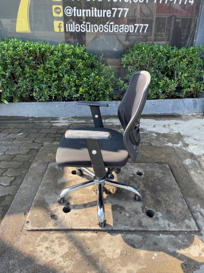 เก้าอี้สำนักงาน แบรนด์ Perfect เบาะผ้าสีดำ