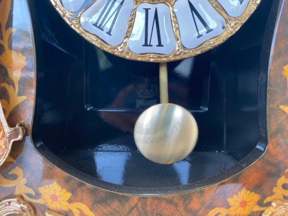 13.นาฬิกาอนาล็อค ลวดลายดอกไม้ ดีไซน์ยุโรป ประดับทองเหลืองแกะลาย