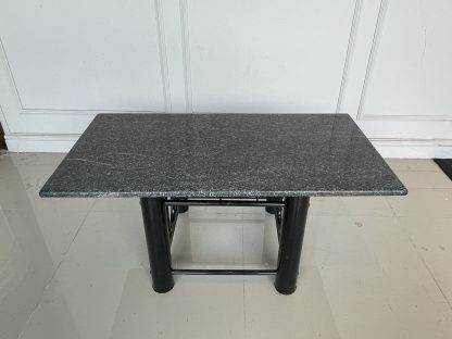 โต๊ะกลาง ท็อปหินอ่อนเทียม โครงขาเหล็กสีดำ