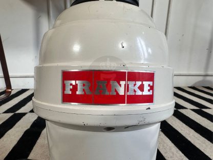 35.อ่างล้างจาน แบรนด์ FRANKE รุ่น MTF 611 พร้อม เครื่องบดเศษอาหาร แบรนด์ FRANKE และก็อกน้ำ