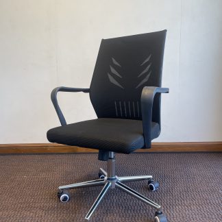 เก้าอี้สำนักงาน แบรนด์ Modernform เบาะผ้าสีน้ำตาลแดง