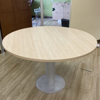 โต๊ะอเนกประสงค์ (ไซส์ 2) ท็อปไม้ MDF สีบีชลายไม้ โครงขาเหล็กสีเทา