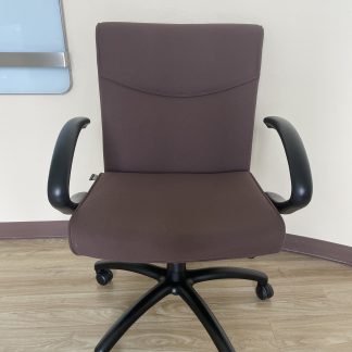 เก้าอี้สำนักงาน แบรนด์ Modernform เบาะผ้าสีน้ำตาลแดง