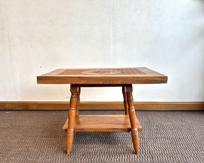 ชุดโต๊ะรับแขก 4 ที่นั่ง แกะสลักลายไทยย้อนยุค ไม้จริงสีน้ำตาล