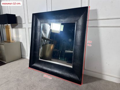 15 กระจกเงาติดผนังขนาดใหญ่ กรอบไม้บุหนังเทียม ปั๊มลายจระเข้สีดำ