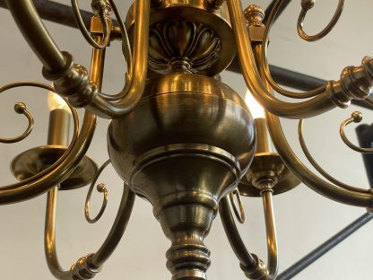 โคมไฟสไตล์ยุโรป งานทองเหลือง ตะขอแขวนเพดานเป็นเหล็ก