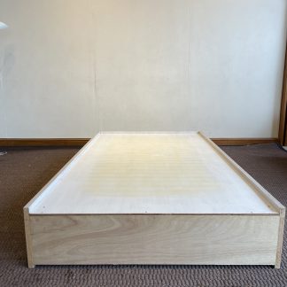 ฐานเตียง ขนาด 3.5 ฟุต โครงไม้สนประสาน