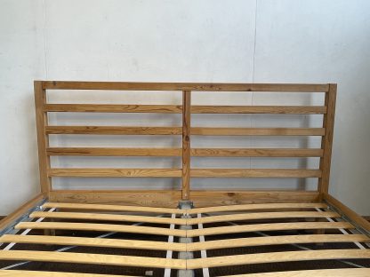 เตียง 5 ฟุต แบรนด์ IKEA รุ่น tarva โครงไม้สน