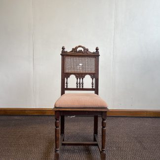 เก้าอี้ไม้โอ๊ค (แบบที่ 6) เบาะและพนักพิงหลังหุ้มหนังเทียมสีน้ำตาล
