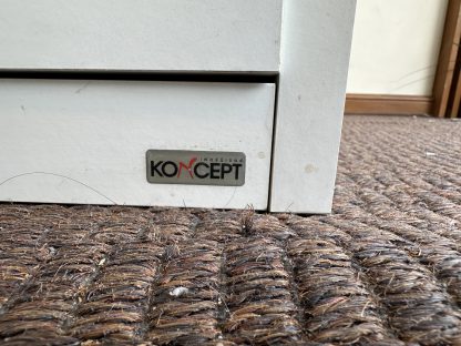 ตู้วางทีวี 2 ลิ้นชัก แบรนด์ Koncept ท็อปสีดำ