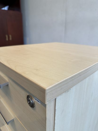 ตู้โมบาย 3 ลิ้นชัก โครงไม้ MDF สีบีชลายไม้ มีล้อเลื่อน