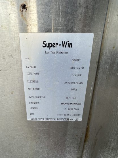 เครื่องล้างจาน แบรนด์ Super-win รุ่น SW60C