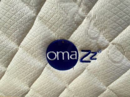 18 ที่นอนขนาด 6 ฟุต แบรนด์ Omazz รุ่น Organique Plus / Seasonspring Collection