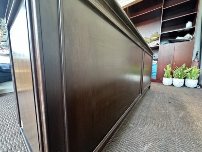 ตู้คอนโซล 4 บานเปิด 2 ชั้นวาง โครงไม้จริง ด้านหลังไม้ MDF สีน้ำตาลเข้ม