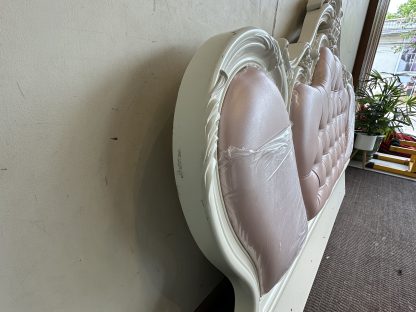 หัวเตียงเจ้าหญิง หัวเตียงบุนวมหุ้มหนัง PU สีชมพู