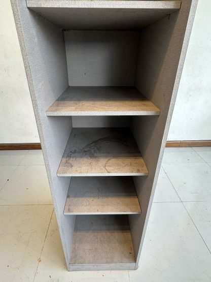 ตู้โชว์ทรงสูง 6 ชั้น แบรนด์ SB FURNITURE ชั้นปรับระดับได้ โครงไม้ MDF สีเทาอ่อน