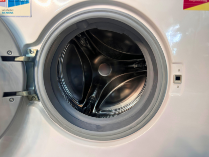 8 เครื่องซักผ้า ขนาด 7 KG แบรนด์ Siemens รุ่น IQ300