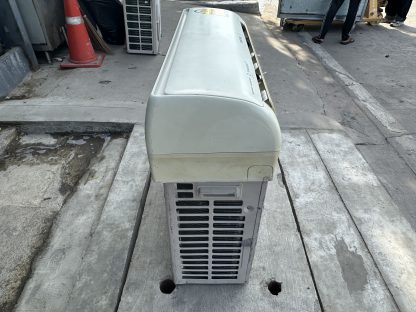เครื่องปรับอากาศ แบรนด์ SAMSUNG รุ่น ASV13PUMN ขนาด 11,000 BTU