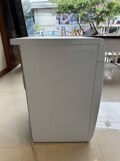 เครื่องอบผ้าฝาหน้า แบรนด์ ELECTROLUX รุ่น EDV754H3WB