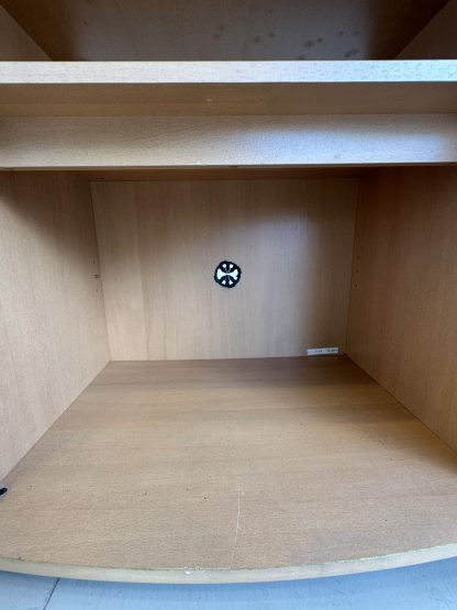 ตู้วางทีวี 2 ช่องวางของ โครงไม้ MDF สีบีชลายไม้ ล้อเลื่อน