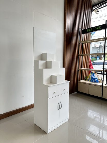ตู้พระ สไตล์โมเดิร์น 2 ลิ้นชัก 2 บานเปิด โครงไม้ MDF สีขาว