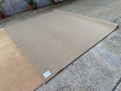 19 พรมยาวขนสั้นสีครีม แบรนด์ Carpet Maker