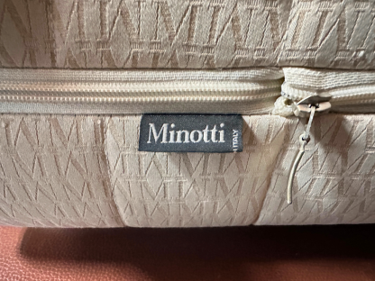 21 ฟูกที่นอน ขนาด 6.5 ฟุต แบรนด์ MINOTTI Made In Italy