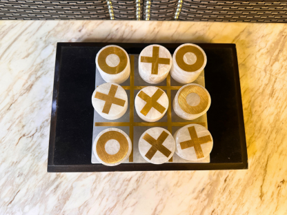 50 เซตกระดานเล่น XO หินอ่อนพร้อมกล่องไม้ด้านในบุผ้ากำมะหยี่