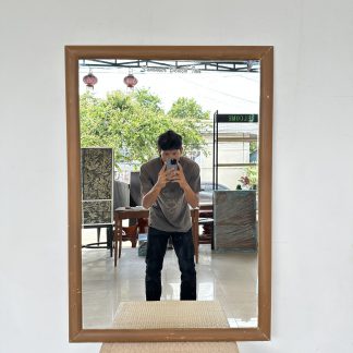 บานกระจกติดผนัง กรอบไม้จร…