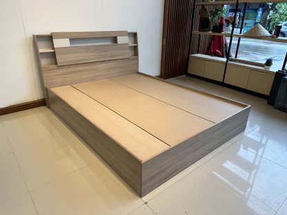 เตียง ขนาด 5 ฟุต โครงไม้ MDF สีบีชลายไม้