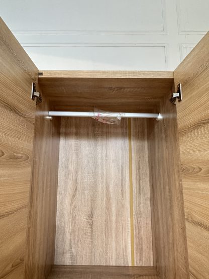 ตู้เสื้อผ้า 6 บานเปิด โครงไม้ MDF สีเทา – สีบีชลายไม้
