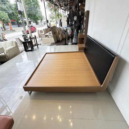 เตียง ขนาด 6 ฟุต แบรนด์ SB FURNITURE