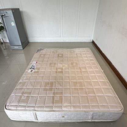 ที่นอนสปริง ขนาด 6 ฟุต แบรนด์ SLUMBERLAND