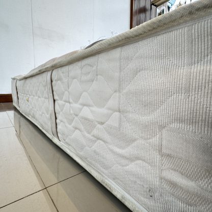 ที่นอนสปริง ขนาด 6 ฟุต แบรนด์ SLUMBERLAND