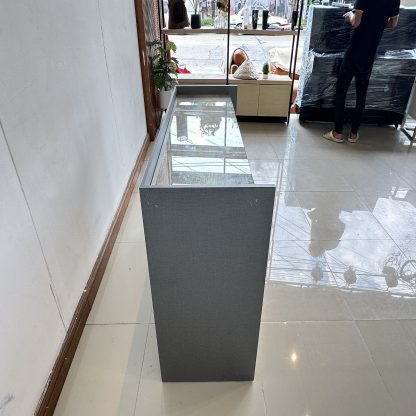 ตู้เก็บของ 4 ลิ้นชัก แบรนด์ SB FURNITURE ท็อปกระจก