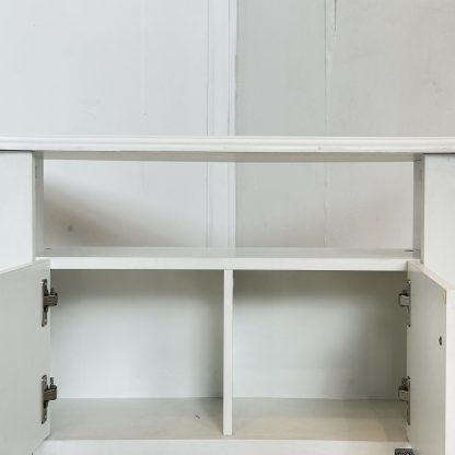 ตู้วางทีวี 2 บานเปิด 1 ช่องวางของ แบรนด์ KONCEPT