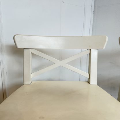 เก้าอี้บาร์ แบรนด์ IKEA รุ่น INGOLF โครงขาไม้ยางสีขาว