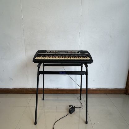 คีย์บอร์ดไฟฟ้า พร้อมขาตั้ง แบรนด์ Yamaha รุ่น EZ-20