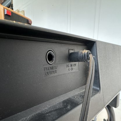 คีย์บอร์ดไฟฟ้า พร้อมขาตั้ง แบรนด์ Yamaha รุ่น EZ-20
