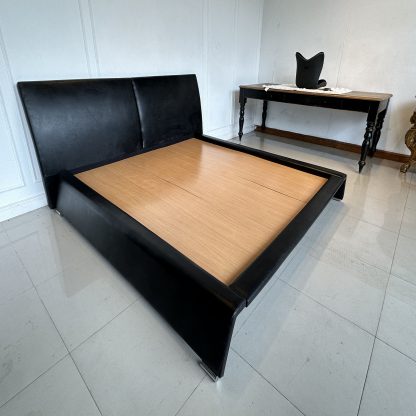 เตียง ขนาด 6 ฟุต แบรนด์ SB FURNITURE