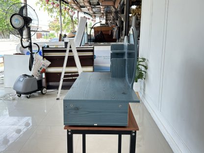 โต๊ะเครื่องแป้ง 2 ลิ้นชัก สีขาว บานกระจกเงาทรงกลม