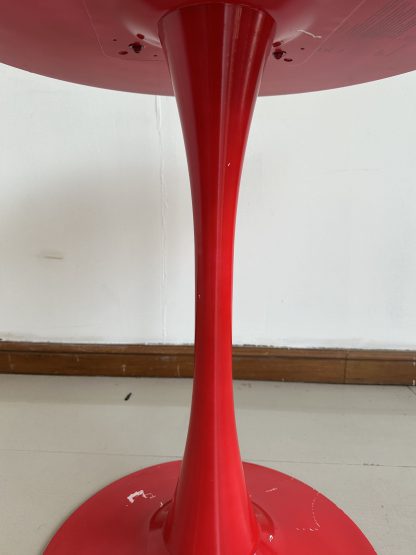 โต๊ะทานอาหาร ท็อปไม้ MDF ทรงกลมสีแดง โครงขาเหล็กสีแดง