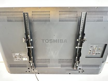 ทีวี 47 นิ้ว แบรนด์ TOSHIBA Smart TV รุ่น 47L5450VT