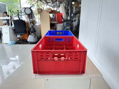 ลังพลาสติก ใส่แก้วน้ำ 12 ช่อง